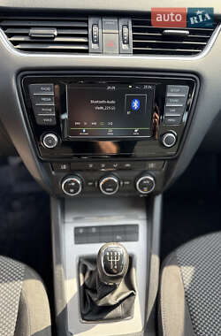 Лифтбек Skoda Octavia 2016 в 