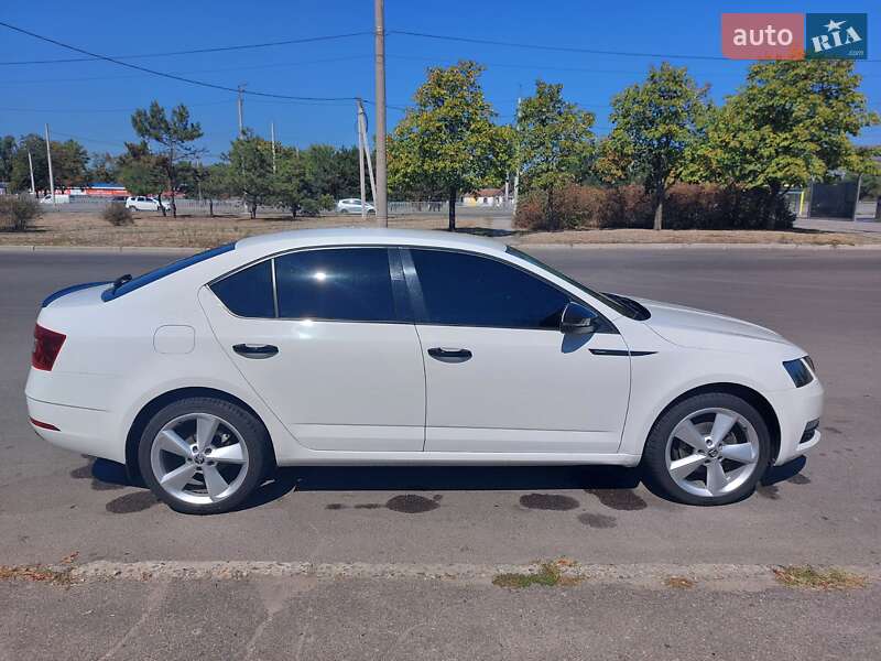 Лифтбек Skoda Octavia 2018 в Днепре