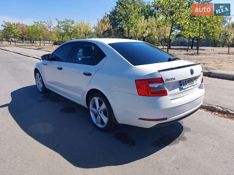 Лифтбек Skoda Octavia 2018 в Днепре