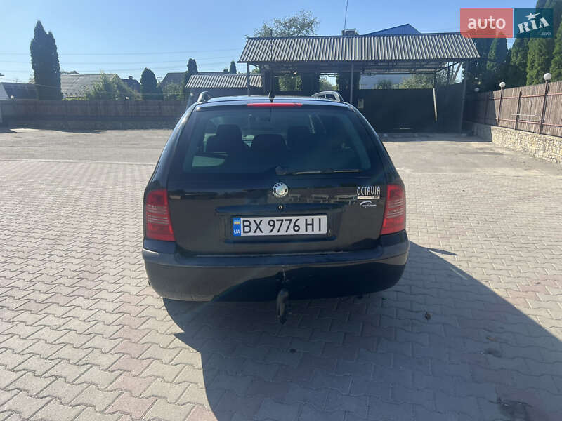 Універсал Skoda Octavia 2002 в Дунаївцях