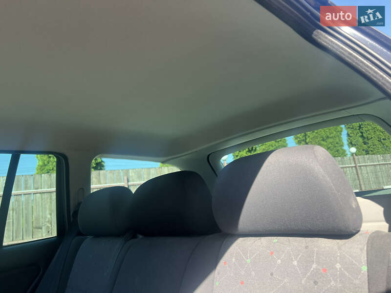 Універсал Skoda Octavia 2002 в Дунаївцях