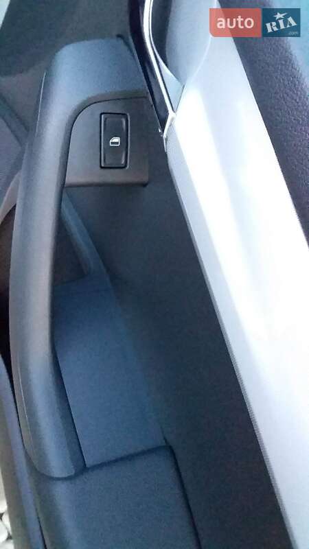 Универсал Skoda Octavia 2014 в Черновцах