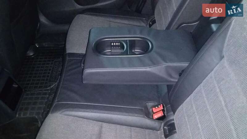 Универсал Skoda Octavia 2014 в Черновцах