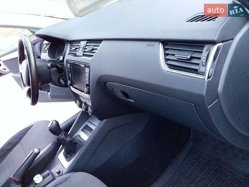 Универсал Skoda Octavia 2014 в Черновцах