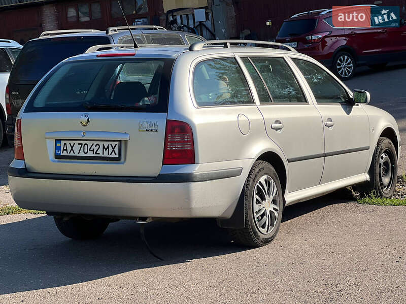 Універсал Skoda Octavia 2006 в Харкові