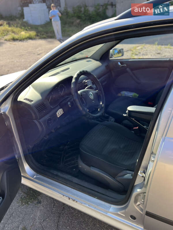 Універсал Skoda Octavia 2006 в Харкові