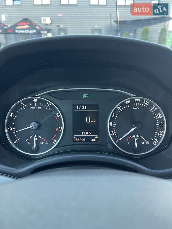 Универсал Skoda Octavia 2012 в Киеве фото 22 Универсал Skoda Octavia 2012 в Киеве