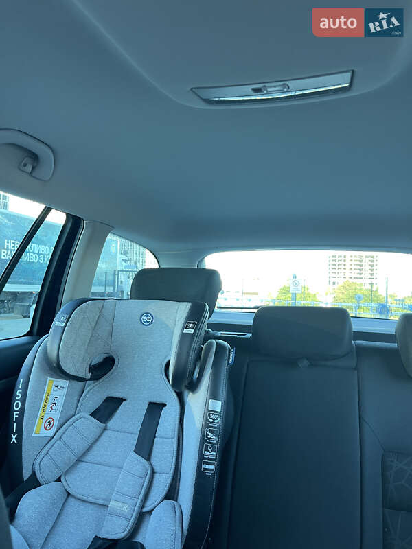 Универсал Skoda Octavia 2012 в Киеве фото 29 Универсал Skoda Octavia 2012 в Киеве