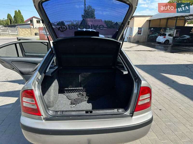 Ліфтбек Skoda Octavia 2008 в Острозі фото 7 Ліфтбек Skoda Octavia 2008 в Острозі