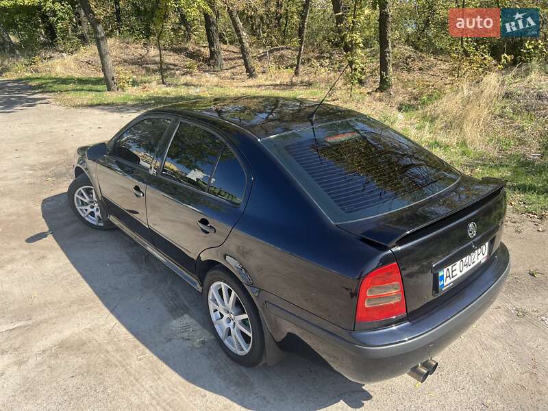 Ліфтбек Skoda Octavia 2006 в Дніпрі