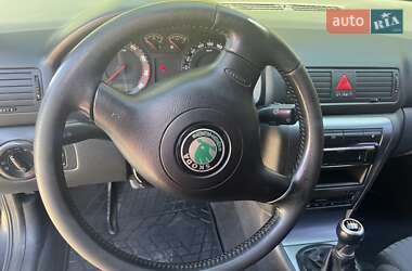 Лифтбек Skoda Octavia 2006 в 