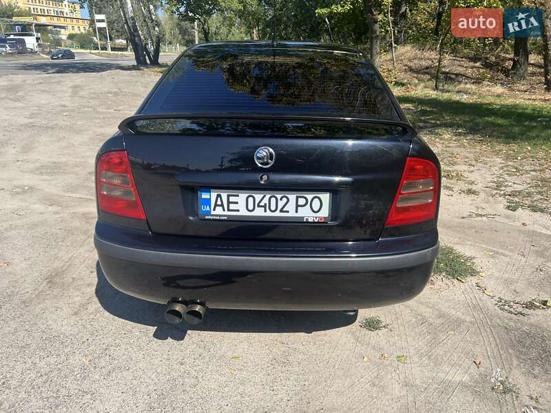 Ліфтбек Skoda Octavia 2006 в Дніпрі