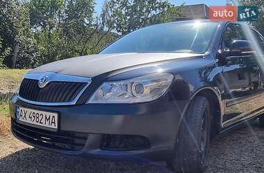 Лифтбек Skoda Octavia 2011 в 