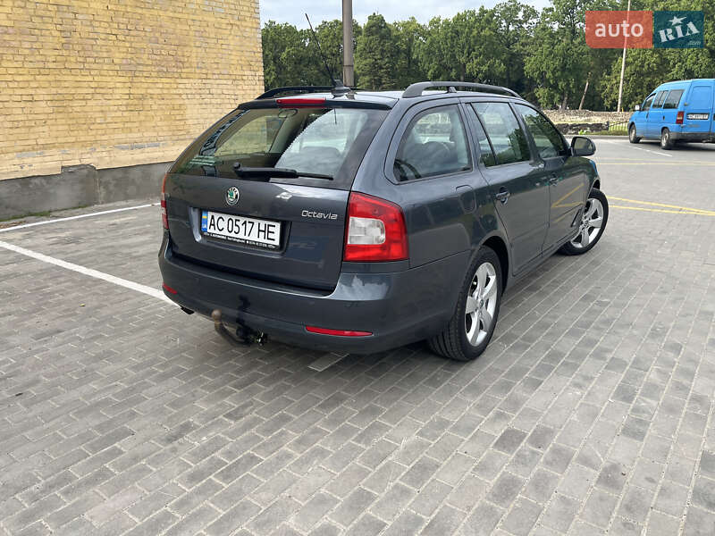 Універсал Skoda Octavia 2008 в Луцьку