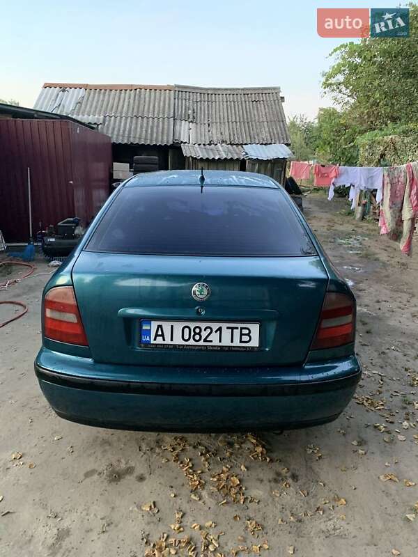 Лифтбек Skoda Octavia 1999 в Козельце