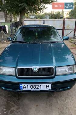 Лифтбек Skoda Octavia 1999 в 