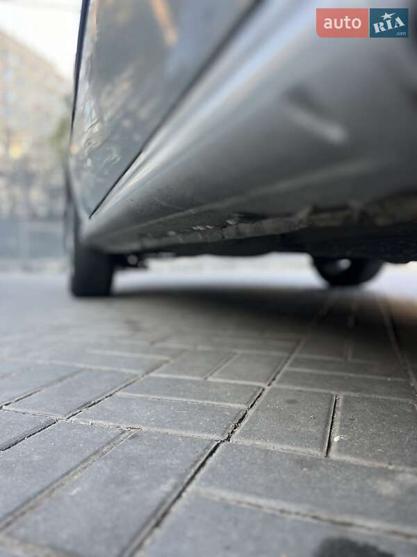 Ліфтбек Skoda Octavia 2004 в Запоріжжі