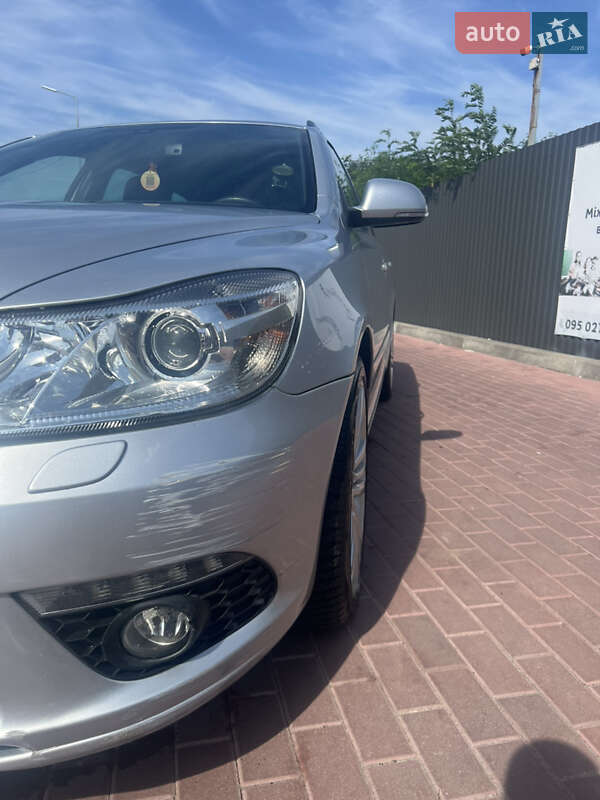 Універсал Skoda Octavia 2012 в Сарнах