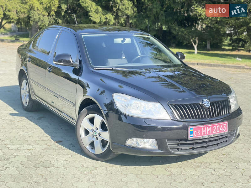 Лифтбек Skoda Octavia 2012 в Дубно