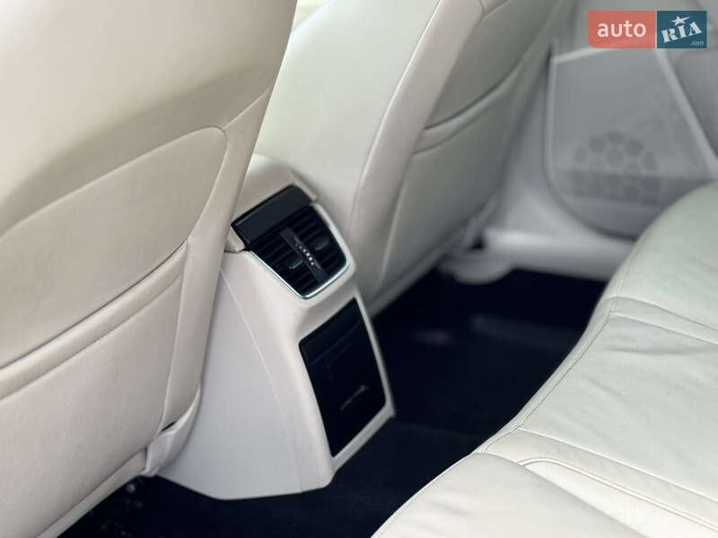 Универсал Skoda Octavia 2013 в Запорожье