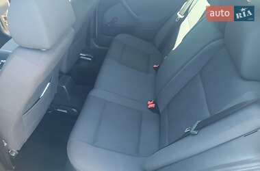 Универсал Skoda Octavia 2009 в 