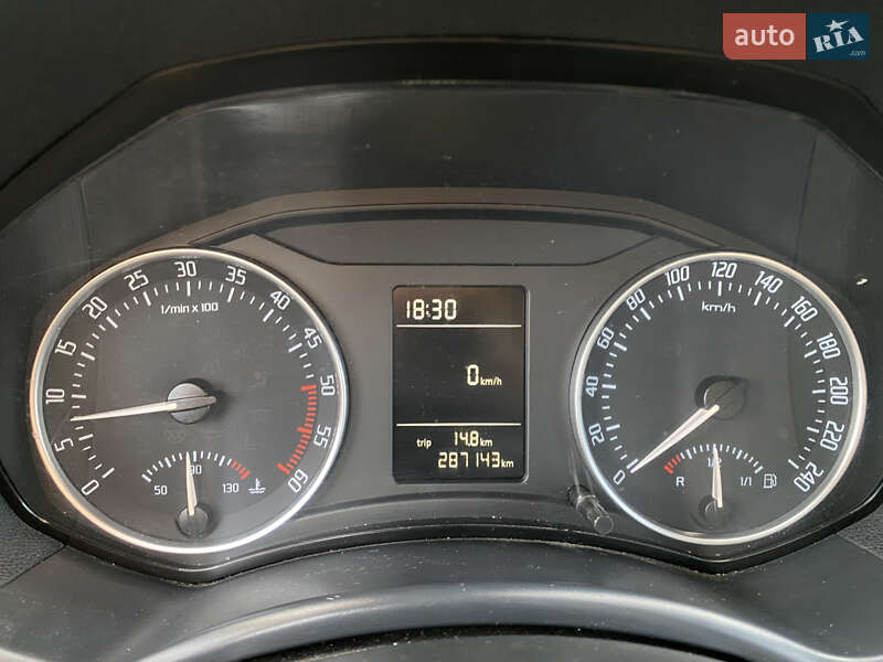 Лифтбек Skoda Octavia 2011 в Перемышлянах фото 16 Лифтбек Skoda Octavia 2011 в Перемышлянах