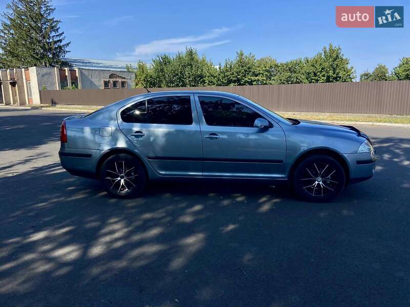 Лифтбек Skoda Octavia 2005 в Черкассах