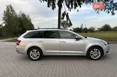 Універсал Skoda Octavia 2020 в 