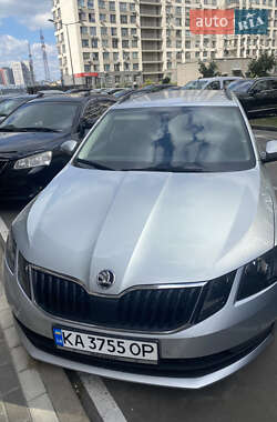 Универсал Skoda Octavia 2018 в Киеве