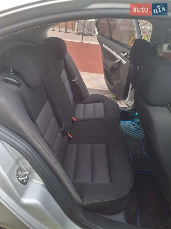 Лифтбек Skoda Octavia 2006 в Ивано-Франковске