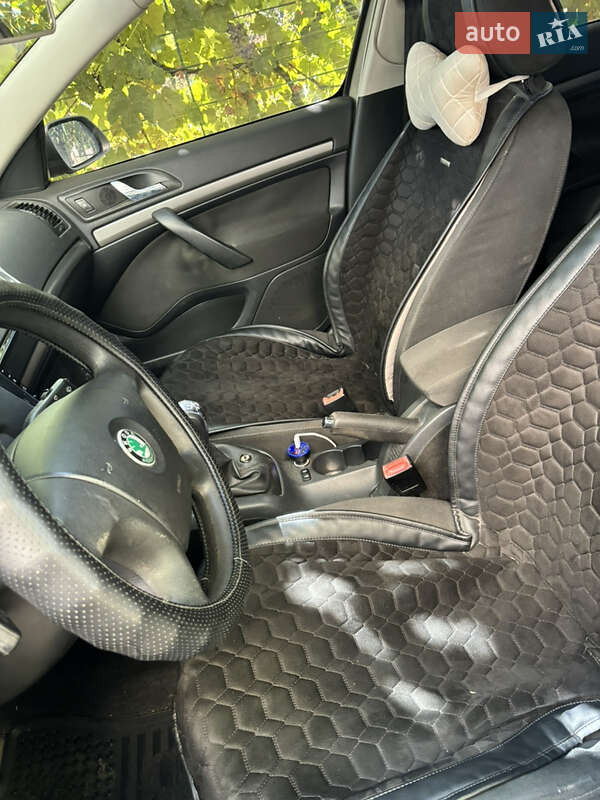 Лифтбек Skoda Octavia 2007 в Одессе