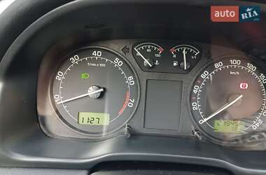 Ліфтбек Skoda Octavia 2002 в  фото 6 Ліфтбек Skoda Octavia 2002 в