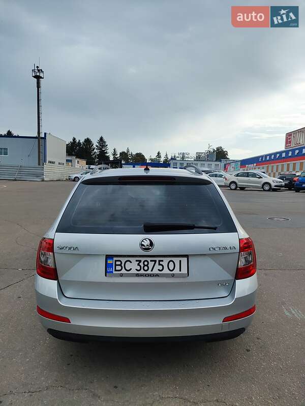 Універсал Skoda Octavia 2016 в Рівному