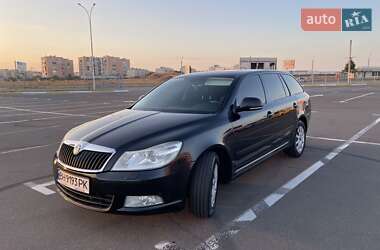 Универсал Skoda Octavia 2011 в 