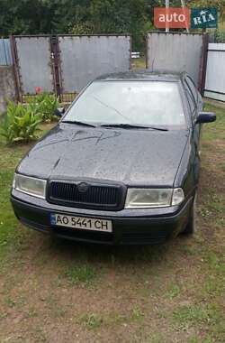 Лифтбек Skoda Octavia 2005 в Сваляве