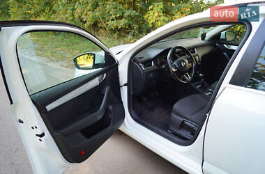Универсал Skoda Octavia 2015 в 