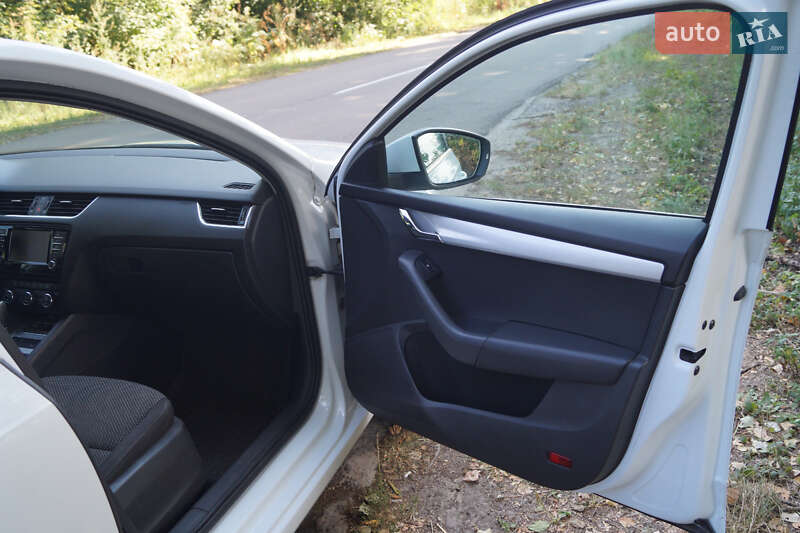 Универсал Skoda Octavia 2015 в Киеве