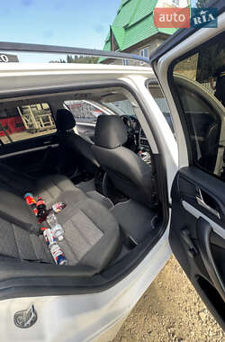Универсал Skoda Octavia 2010 в 