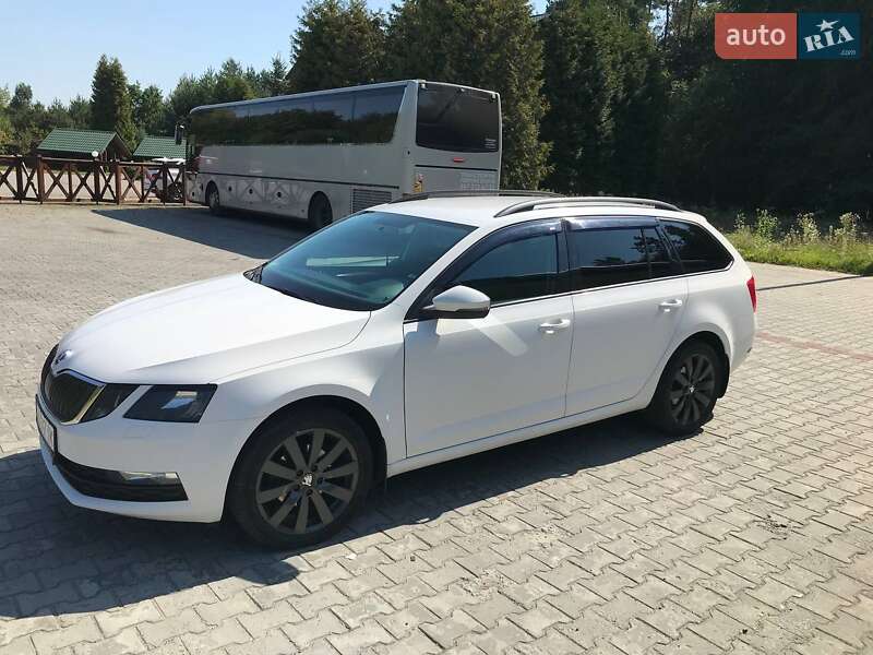 Універсал Skoda Octavia 2017 в Львові фото 12 Універсал Skoda Octavia 2017 в Львові