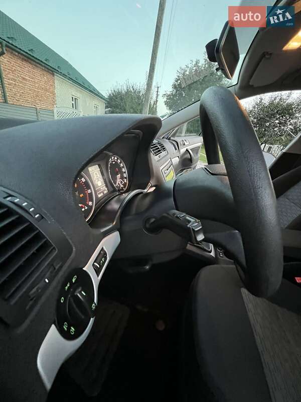 Универсал Skoda Octavia 2011 в Тернополе