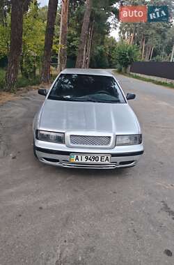 Лифтбек Skoda Octavia 1999 в Вышгороде