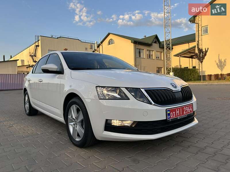 Лифтбек Skoda Octavia 2019 в Луцке