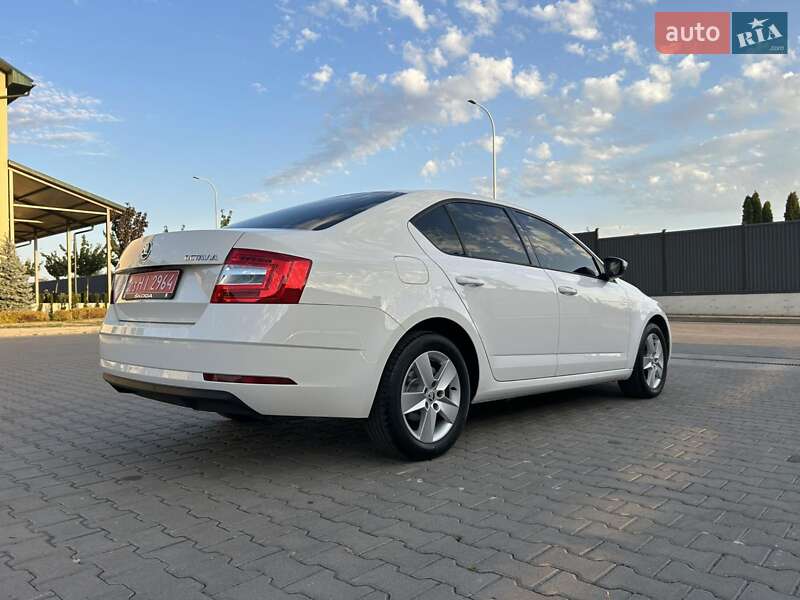 Лифтбек Skoda Octavia 2019 в Луцке