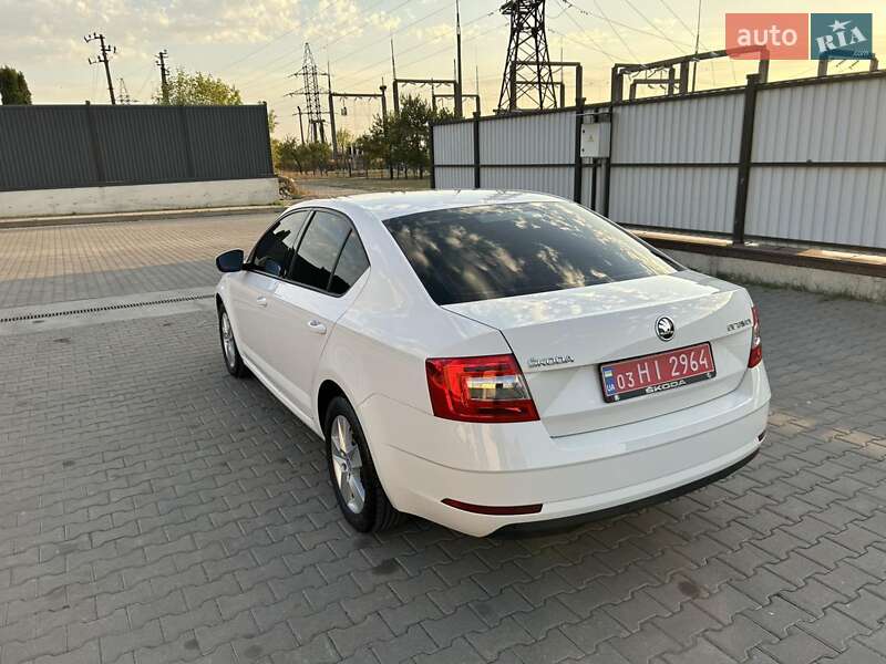 Лифтбек Skoda Octavia 2019 в Луцке