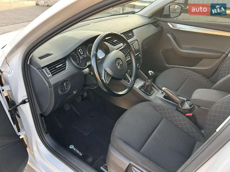 Лифтбек Skoda Octavia 2019 в Луцке