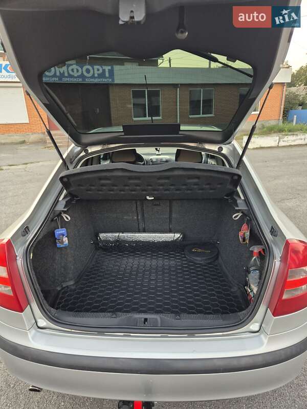 Ліфтбек Skoda Octavia 2005 в Корсунь-Шевченківському