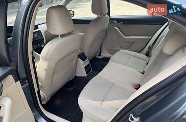 Лифтбек Skoda Octavia 2018 в 