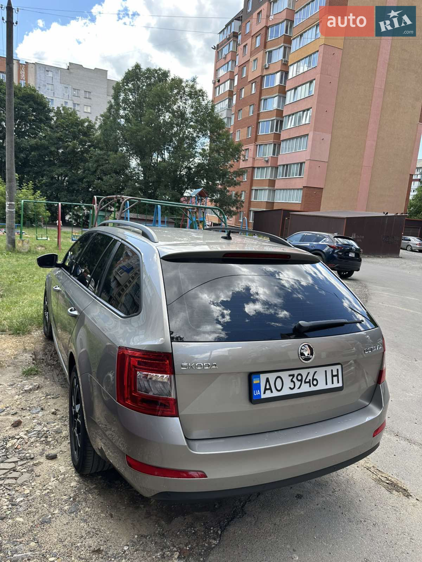 2016 Skoda Octavia - мініатюра 2