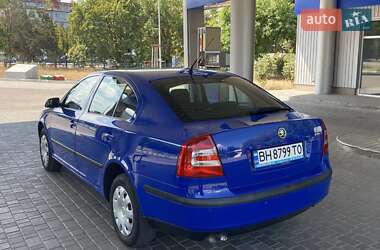 Лифтбек Skoda Octavia 2008 в 