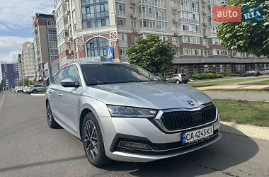 Універсал Skoda Octavia 2021 в Умані